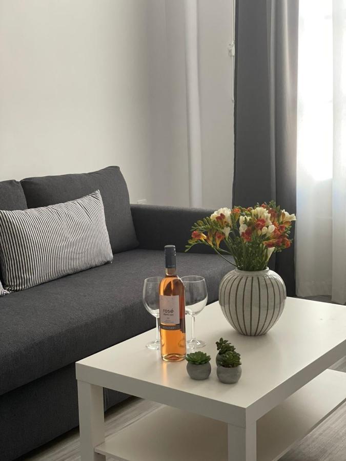 Central Suites Aegina 1 المظهر الخارجي الصورة