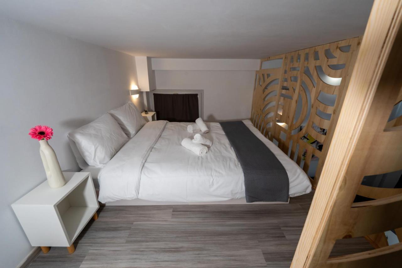 Central Suites Aegina 1 المظهر الخارجي الصورة
