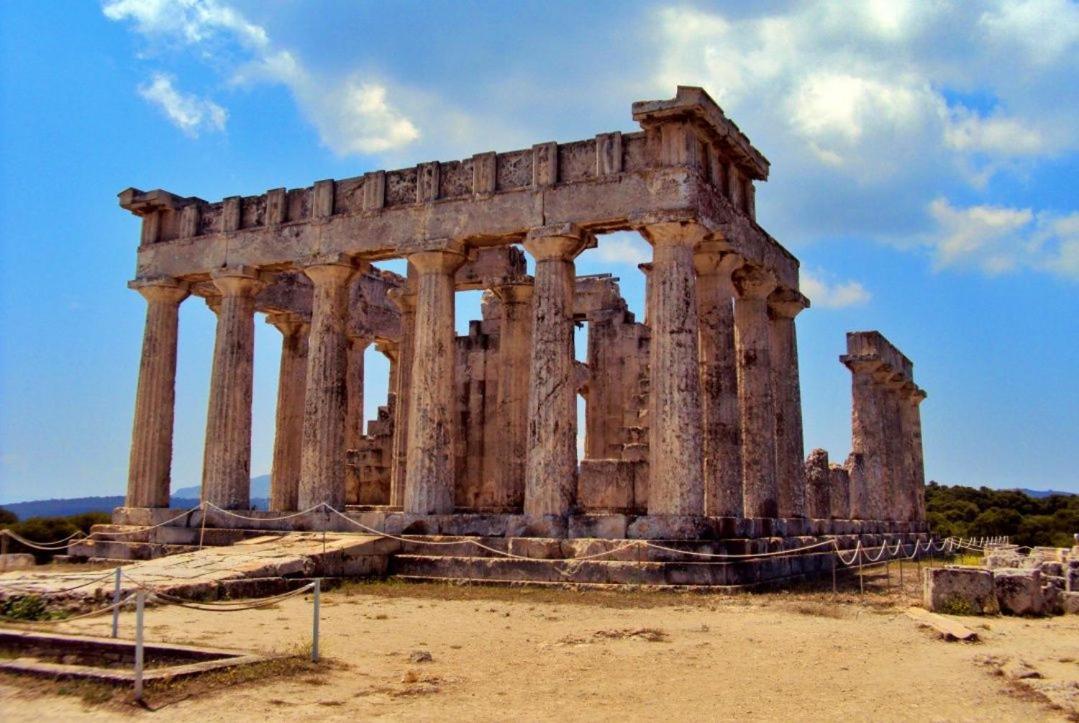 Central Suites Aegina 1 المظهر الخارجي الصورة